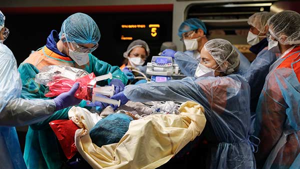 France records 52,518 new Coronavirus cases, 418 deaths France records 52,518 new Coronavirus cases, 418 deaths