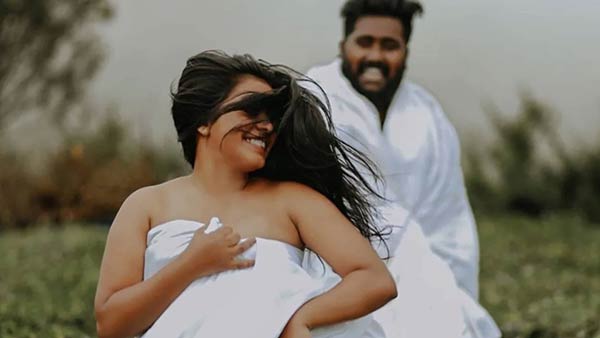 ஆபாச படம்