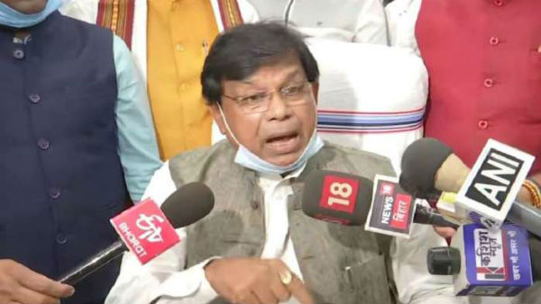Bihar Education Minister Mewa Lal Choudhary resigns. Bihar Education Minister Mewa Lal Choudhary resigns.