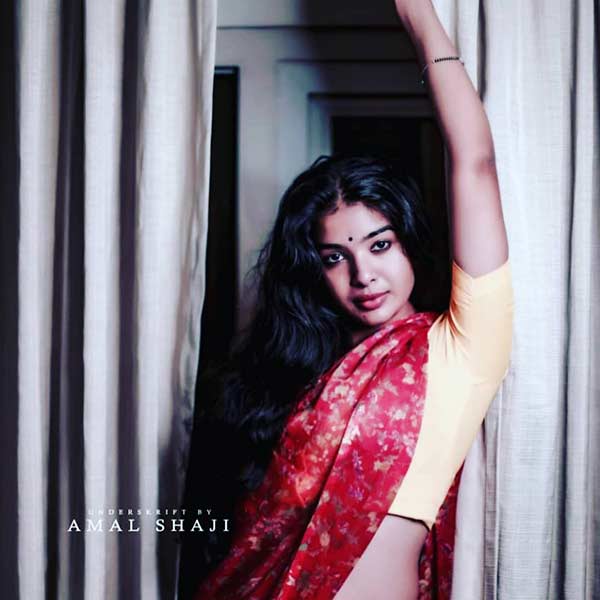 கேரளத்து பைங்கிளி
