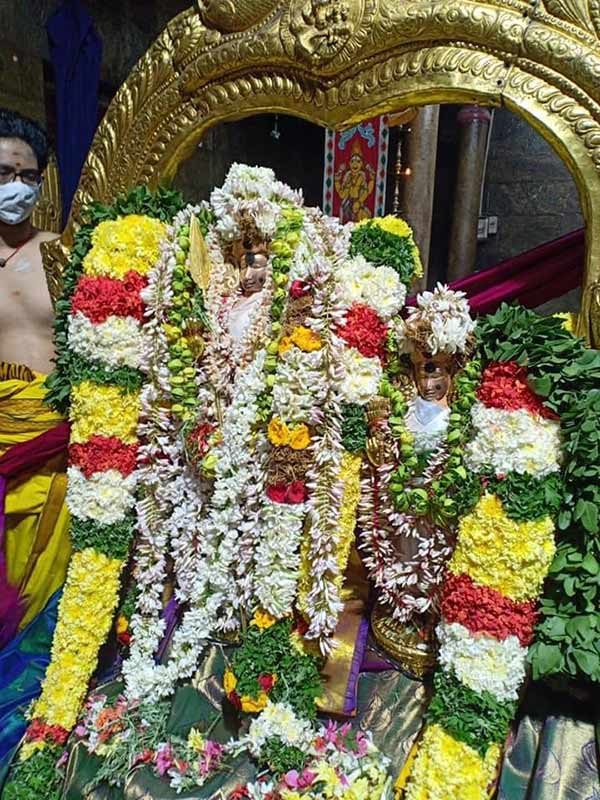 Murugan Deivanai Tirukalyanam Celestial wedding in Arupadai Veedu Murugan Deivanai Tirukalyanam Celestial wedding in Arupadai Veedu
