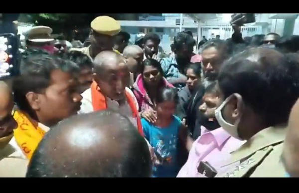சொந்த ஊரில் உடல்