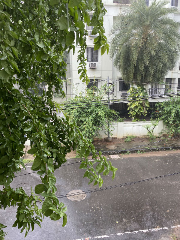 Heavy rain with thunder in Chennai Heavy rain with thunder in Chennai