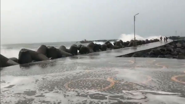 லேசாக மாறியது