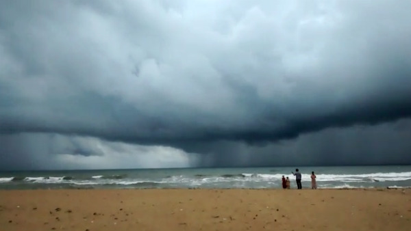 Nivar cyclone seashore and black shy viral video Nivar cyclone seashore and black shy viral video