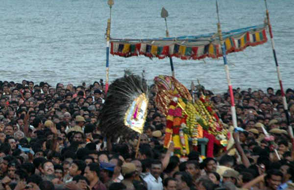 முருகன் கோவில்களில் சூரசம்ஹாரம்