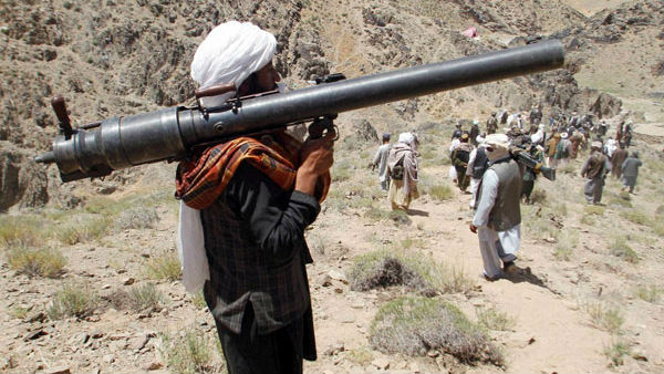 Suicide car bomb attacked in afghanistan 26 security forces killed Suicide car bomb attacked in afghanistan 26 security forces killed