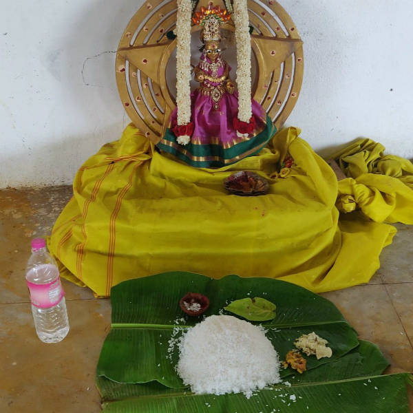 காட்சி தரும் கால தேவி