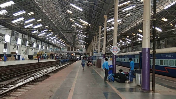 Cyclone Nivar: Southern Railway diverts Trains from Perambur Station Cyclone Nivar: Southern Railway diverts Trains from Perambur Station