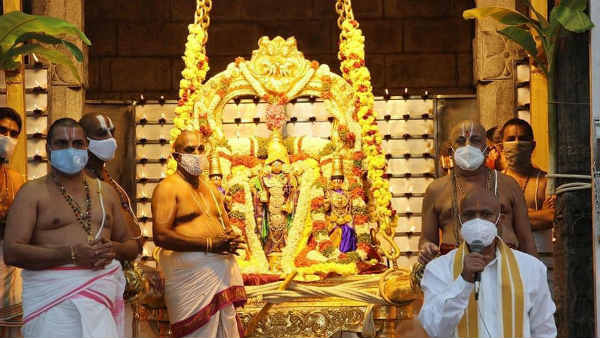 Deepavali in Tirupati: Panchangam reading at Tirumalai Elumalaiyan temple Deepavali in Tirupati: Panchangam reading at Tirumalai Elumalaiyan temple