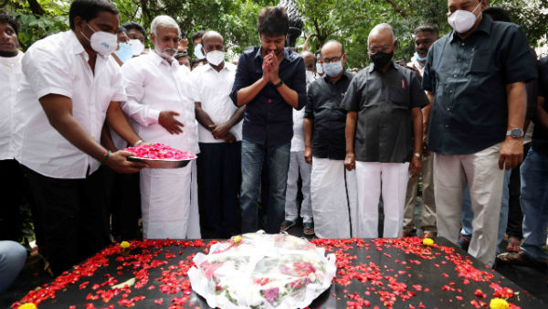 உதவிகள்
