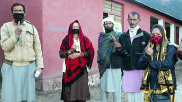 Jammu Kashmir DDC elections Phase 1 started today Jammu Kashmir DDC elections Phase 1 started today