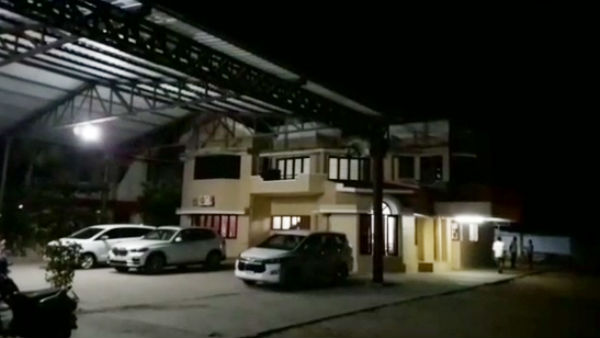 IT raid happening at more than 5 places owned by a well-known construction company in Erode IT raid happening at more than 5 places owned by a well-known construction company in Erode