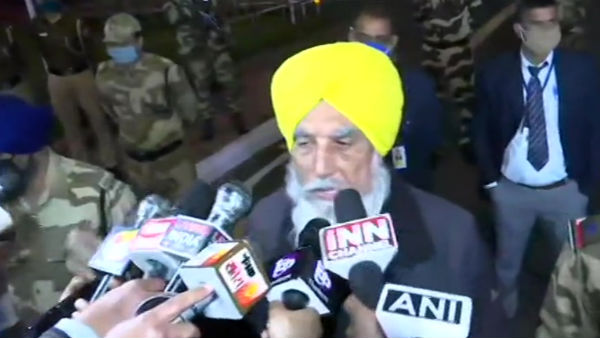Farmers says that protest will continue against Farm laws Farmers says that protest will continue against Farm laws