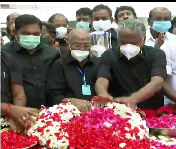 Jayalalithaa Memorial Day Tribute - OPS EPS call at 6 p.m. Jayalalithaa Memorial Day Tribute - OPS EPS call at 6 p.m.