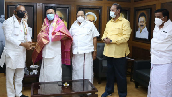 அமித்ஷாவுடன் ஆலோசனை