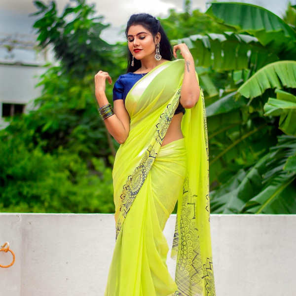 கலக்கல் நிவிஷா