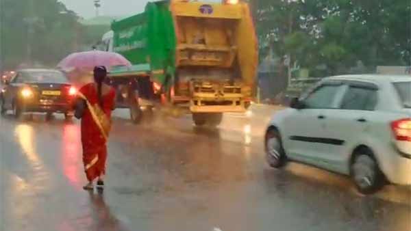 Extremely Heavy Rain warning for 17 Dists in TN Extremely Heavy Rain warning for 17 Dists in TN