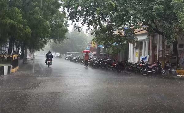 Due to cyclone Burevi, rain lashes Karaikal Due to cyclone Burevi, rain lashes Karaikal