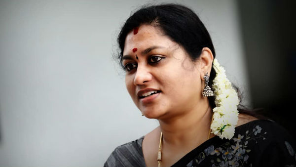 திமுக ரேகா பிரியதர்ஷிணி