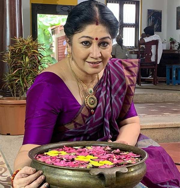 நெஞ்சே வெடிப்பது போல இருக்கு