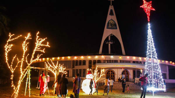 Christmas celebrations in the world Christmas celebrations in the world