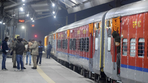 Farmers protest: Many trains have been canceled by the Northern Railway Farmers protest: Many trains have been canceled by the Northern Railway