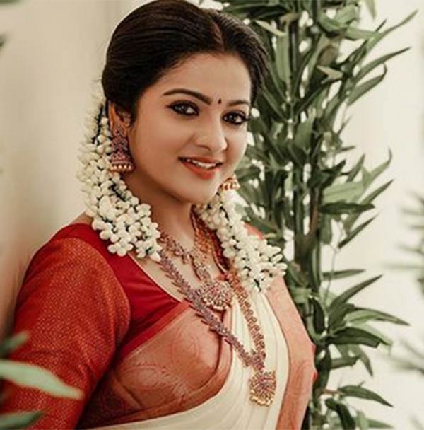 ஏன் இப்படி சித்து