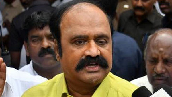 சசிகலா இணைப்பு