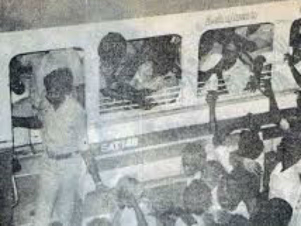 சாலை மறியல்