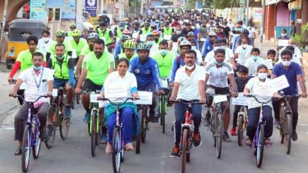 Kanyakumari District Collector rode a bicycle to create awareness among the voters Kanyakumari District Collector rode a bicycle to create awareness among the voters