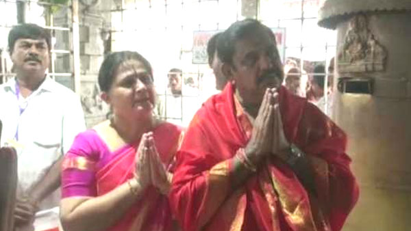 CM Edappadi Palaniswamy visits temple near Edappadi with his family CM Edappadi Palaniswamy visits temple near Edappadi with his family