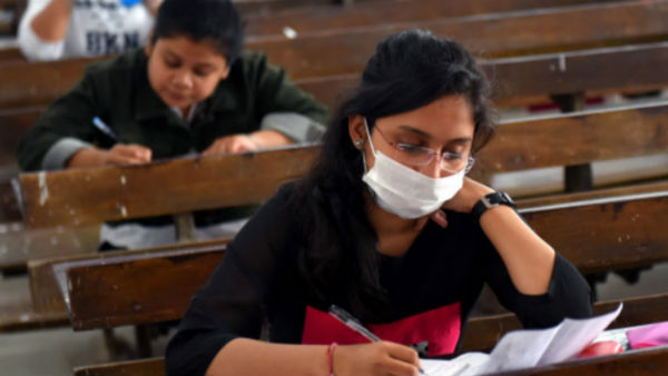 உறுதிமொழியை மீறி