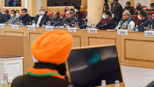 Centre-farmers to hold 9th round of talks today Centre-farmers to hold 9th round of talks today