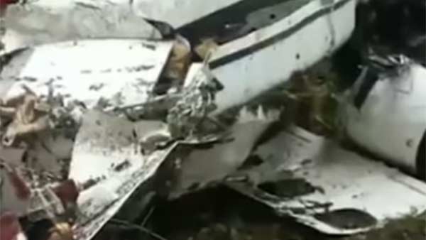 Five soccer players killed in plane crash in Brazil Five soccer players killed in plane crash in Brazil