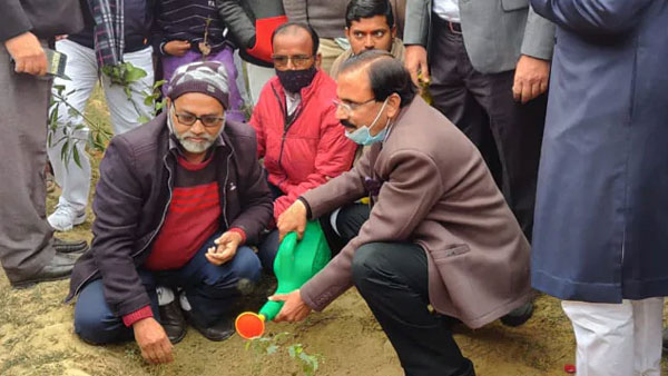 Ayodhya Mosque Work Starts On Republic Day With Tricolour Hoisting Ayodhya Mosque Work Starts On Republic Day With Tricolour Hoisting