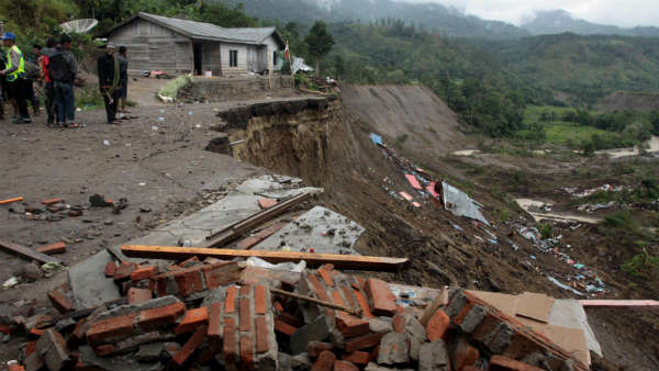 landslides in Indonesia, kill at least 11 landslides in Indonesia, kill at least 11