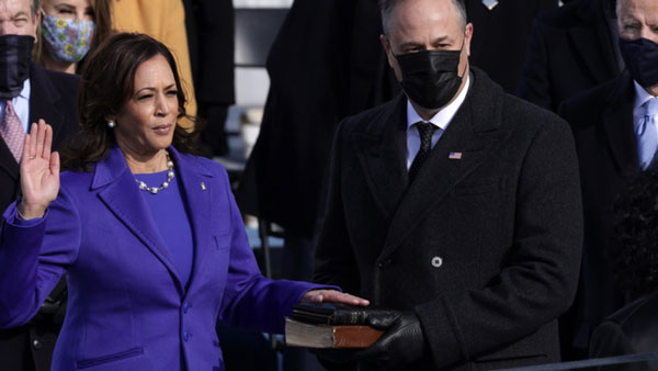 Kamala harris becomes Deputy President of the United States Kamala harris becomes Deputy President of the United States