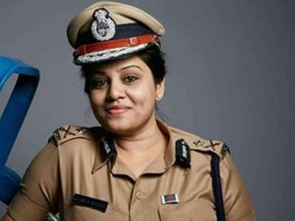 வரலாற்று சாதனை படைத்த ரூபா