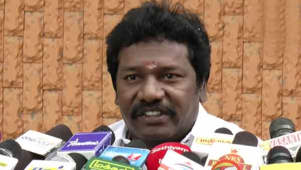 முதலமைச்சர்