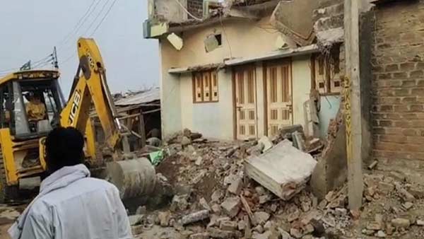 MP Clashes: Homes demolished in Indore village MP Clashes: Homes demolished in Indore village