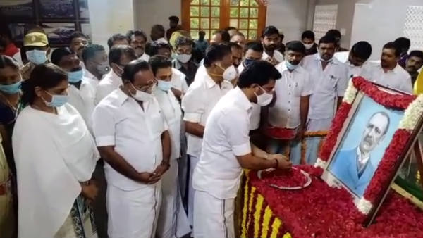 Pennycuick 180 birthday elebrates in Cumbum valley OPS tributes Pennycuick 180 birthday elebrates in Cumbum valley OPS tributes