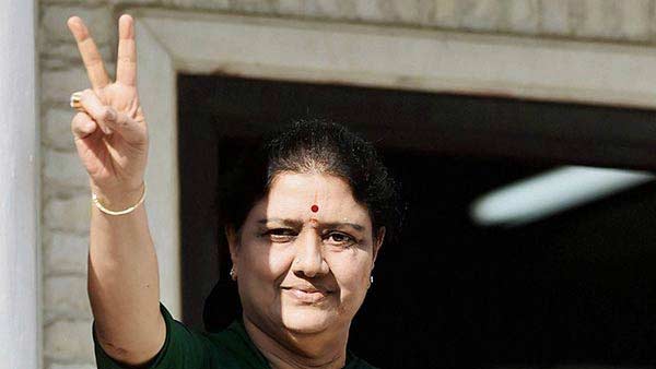 அதிமுகவில் நோ சான்ஸ்
