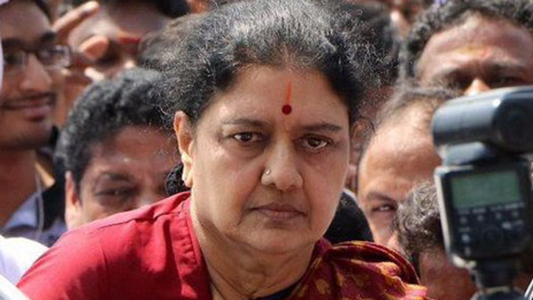 சசிகலா 10 ஆண்டுகள்