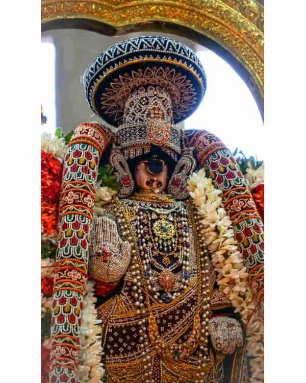 Namperumal who saw Parivetta in Srirangam, Trichy Namperumal who saw Parivetta in Srirangam, Trichy