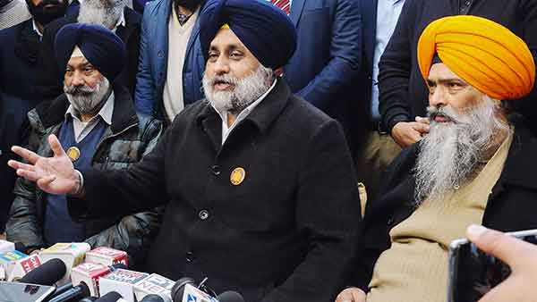 SC’s Farm Laws Order a Moral Defeat For BJP : Sukhbir Singh Badal SC’s Farm Laws Order a Moral Defeat For BJP : Sukhbir Singh Badal