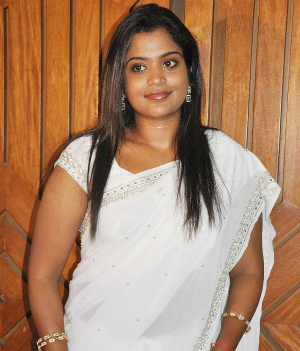 அழகுடன் திறமையும்