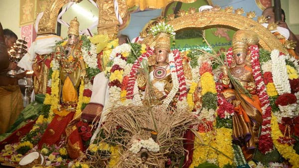Thaipusam Theppam festival in Mukruthakal nadum vizha in Madurai Thaipusam Theppam festival in Mukruthakal nadum vizha in Madurai