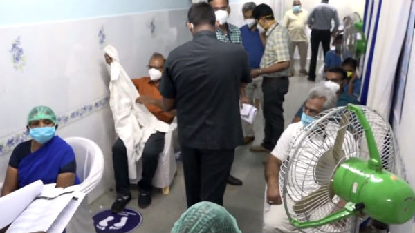 First dose of coronavirus vaccine given to Government doctor First dose of coronavirus vaccine given to Government doctor