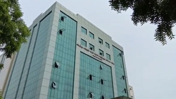 போலீசார் விசாரணை